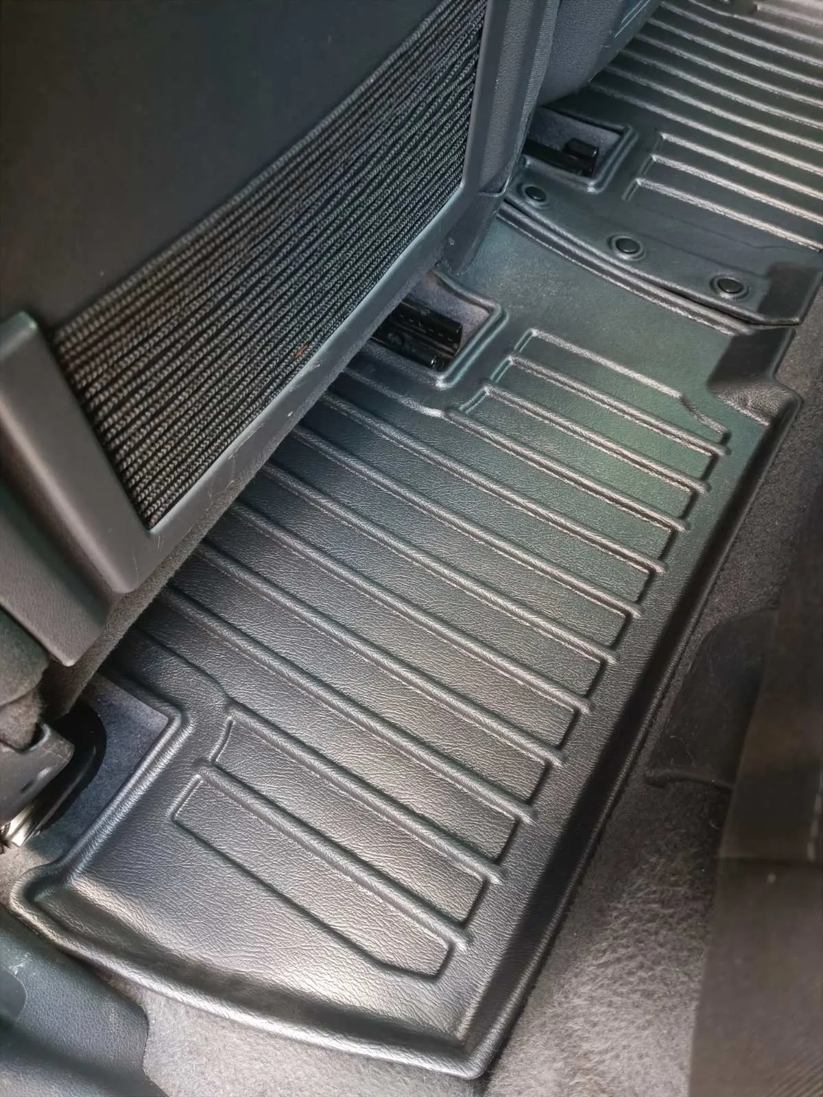 BONI-FF-5016084-f594b7f1a3026eccd51cff540a9f31b0-f594b7f1a3026eccd51cff540a9f31b0