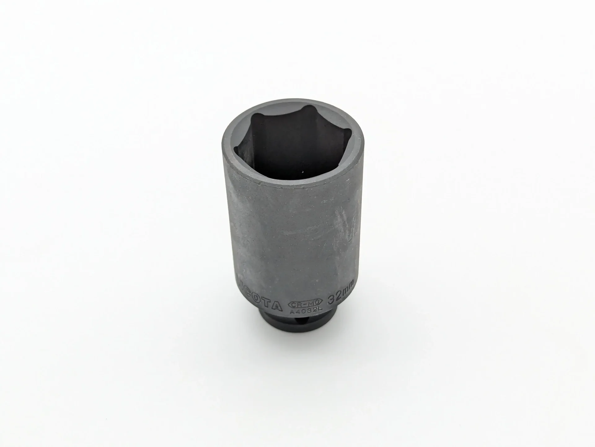 Cnó Tionchair 32mm, 1/2 Orlach, Cr-Mo, 6 Thaobh