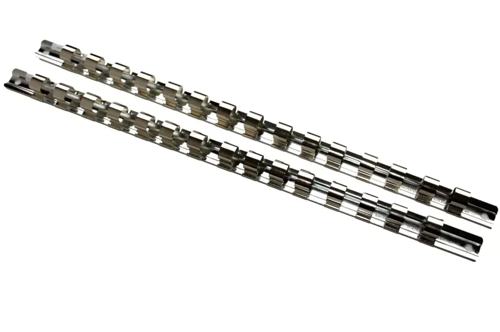 Raca Soicéad 3/8" le 15 Gearrthóga / 415mm