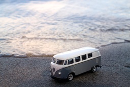 Umar Do Charbháin image