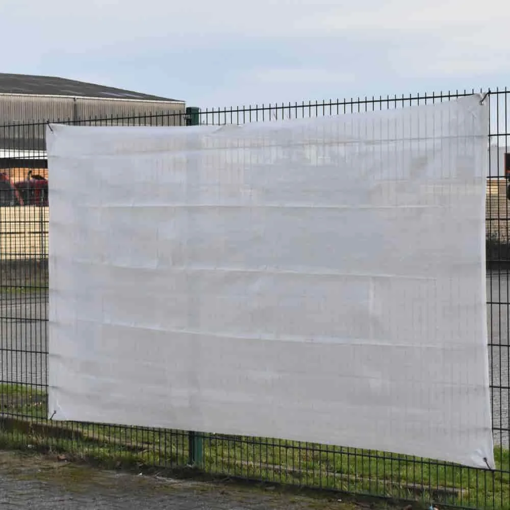 "Líontán Fál Tógála Bán 1.80m x 3.45m image"