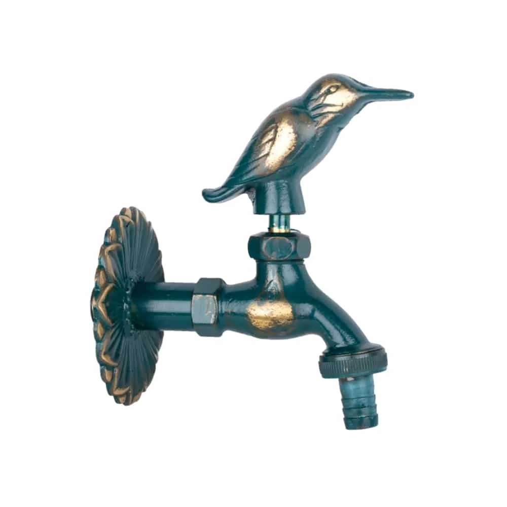 "Faucets Gairdín Seanré le Dearadh Éan | image"