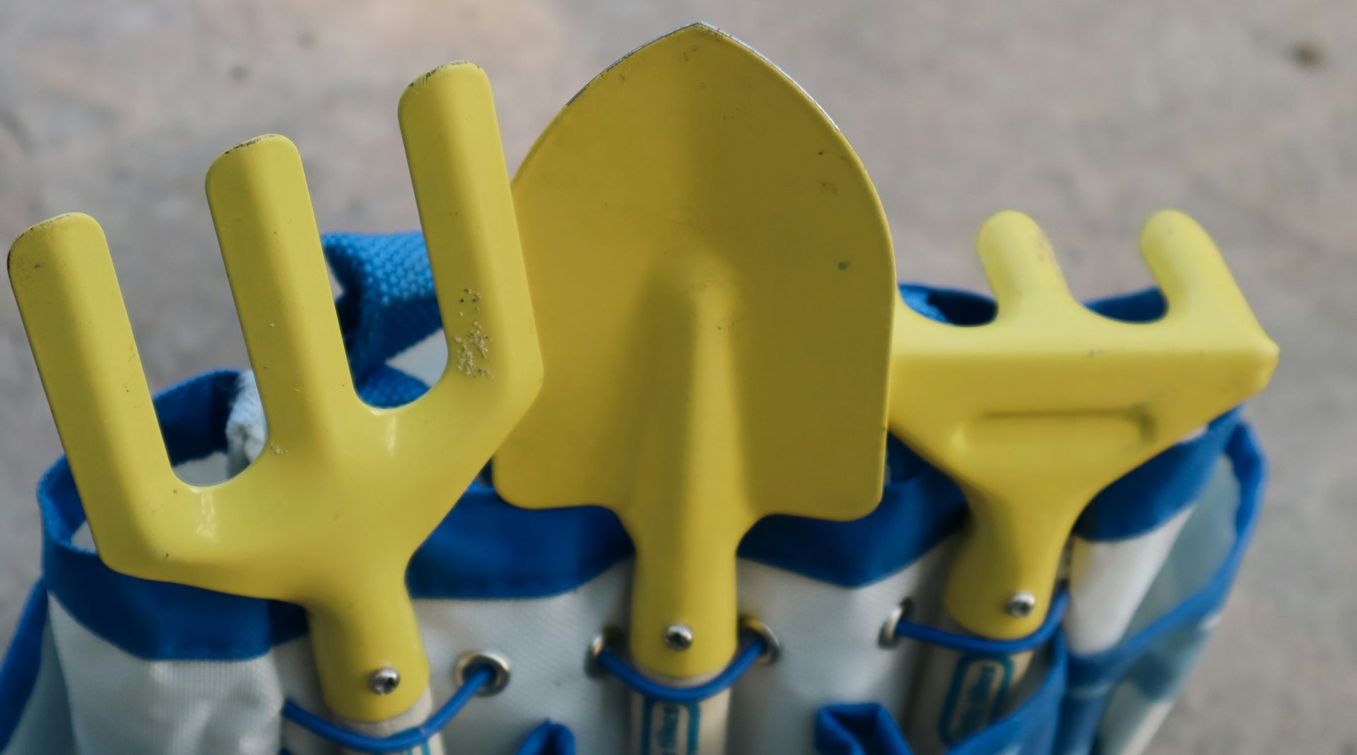 Uirlisí áisiúla do Gairdinéireacht uirbeach na hÉireann