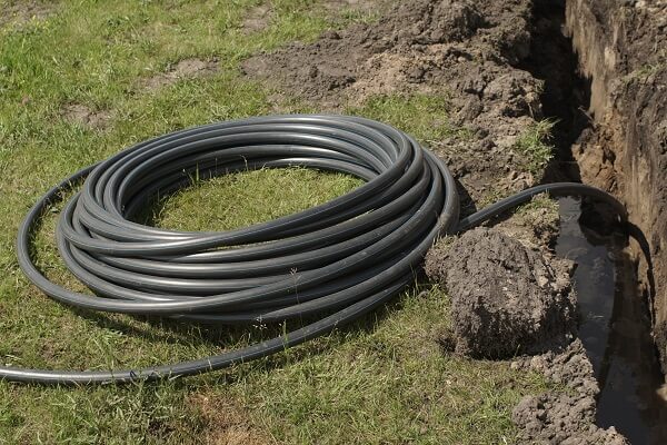 Píopaí PE le haghaidh feidhmeanna uisce